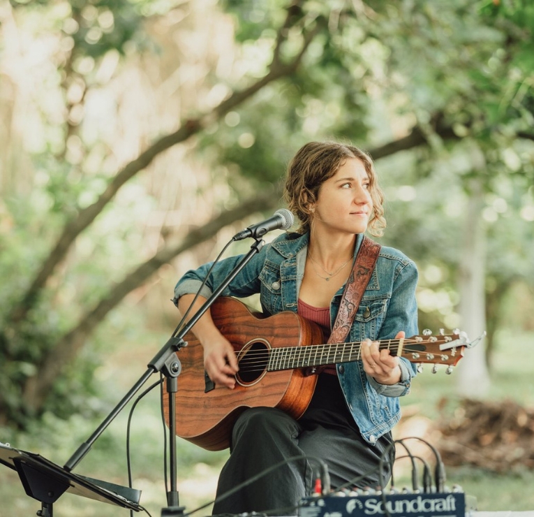 RB-Tramonto-Sessions-Artists-Kailee-Duggan